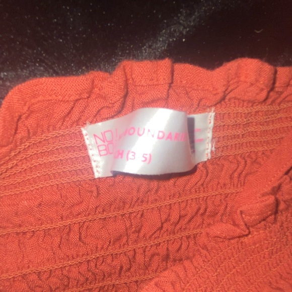 Top - Picture 2 of 2